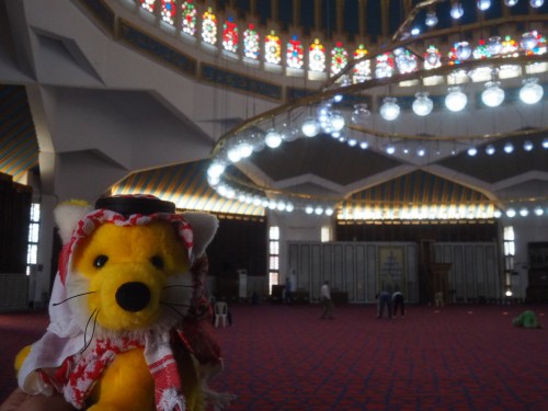 in der zentralen Moschee 