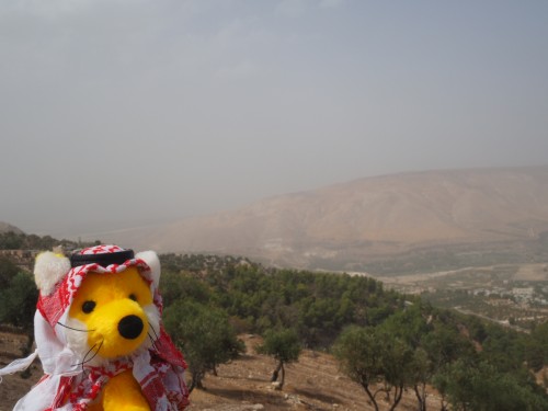Umm Qais, und im Hintergrund der Golan 